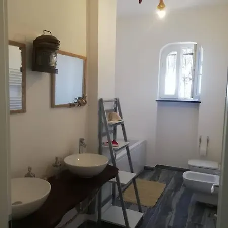 Tra Mare E Montagna *